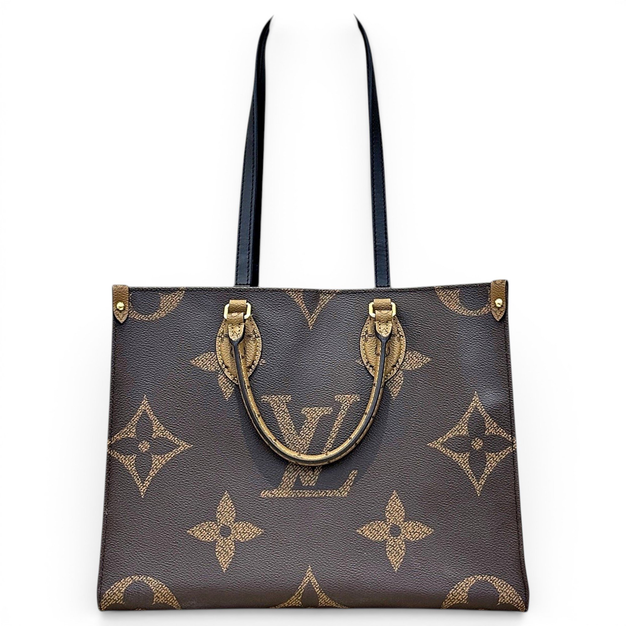 Onthego leather handbag