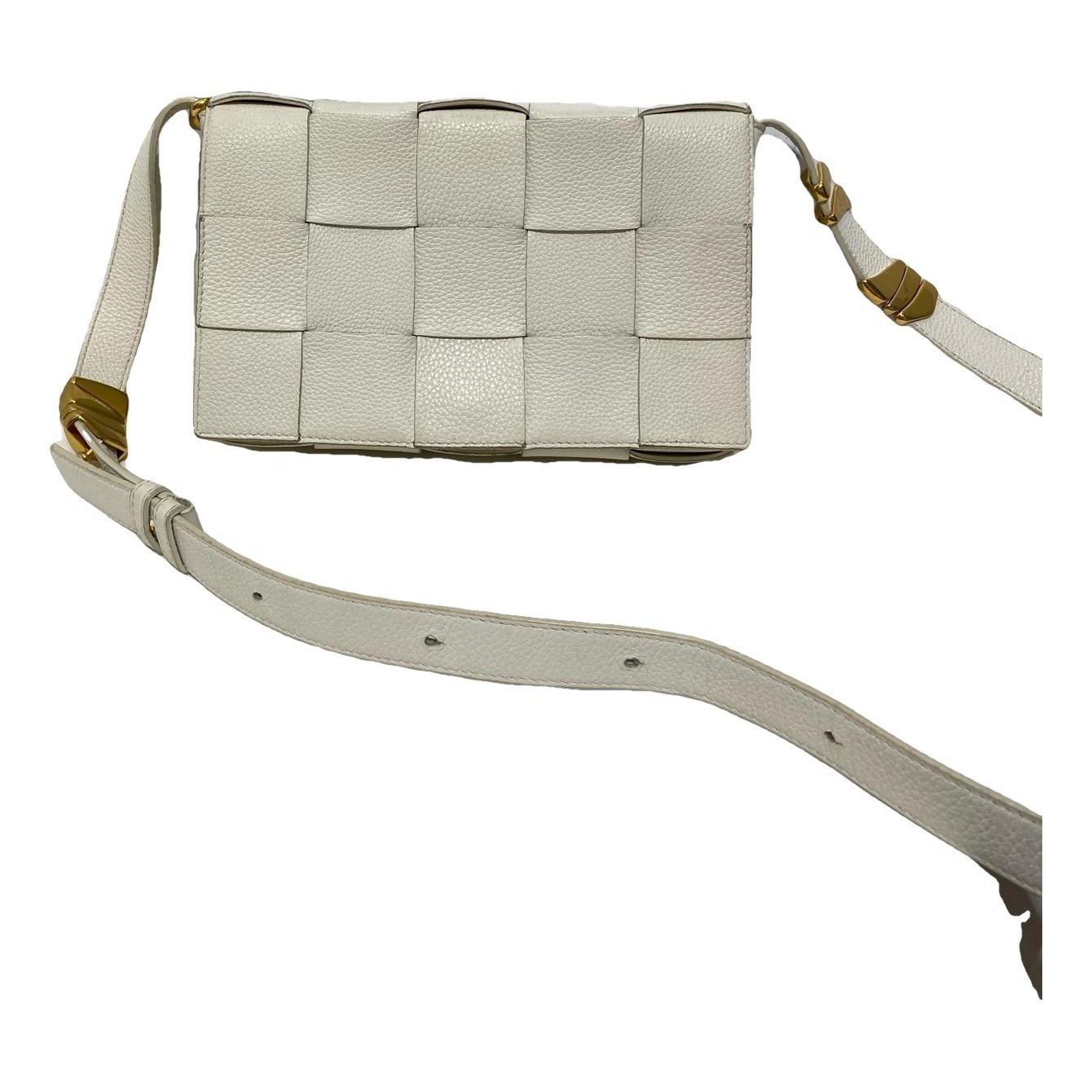 Cassette leather handbag