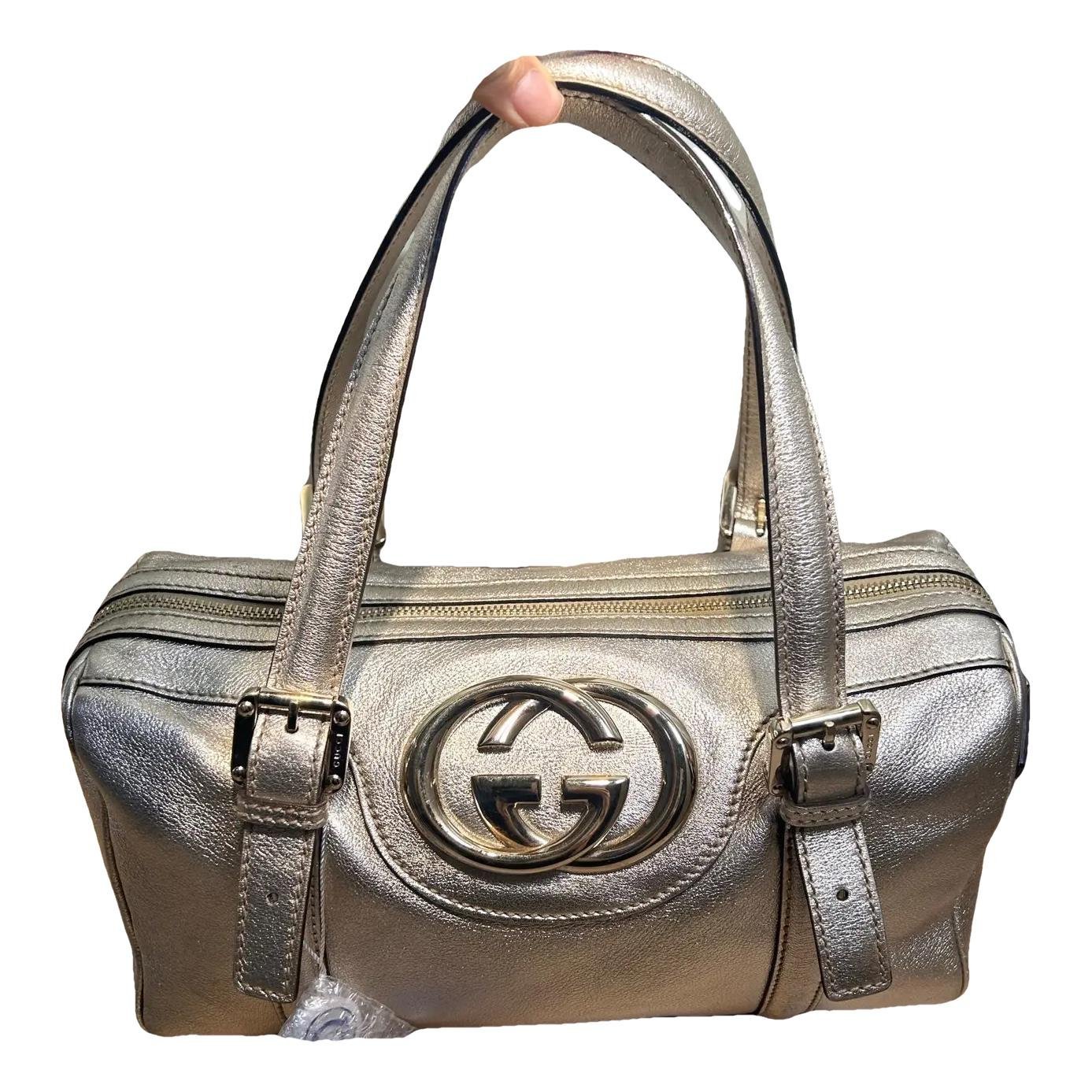 Bella leather handbag