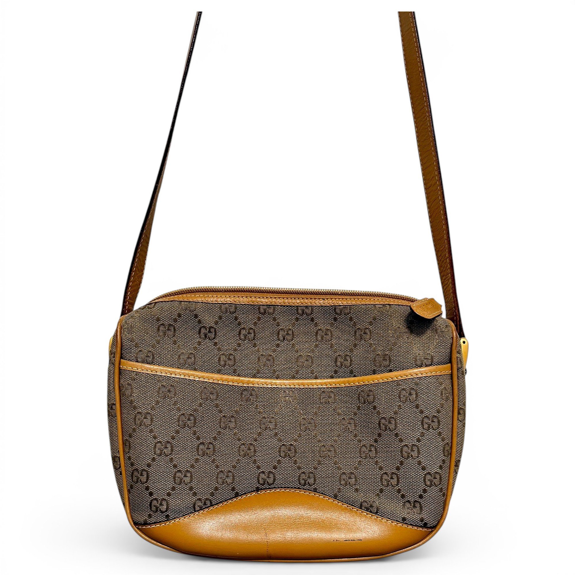 Leather crossbody bag
