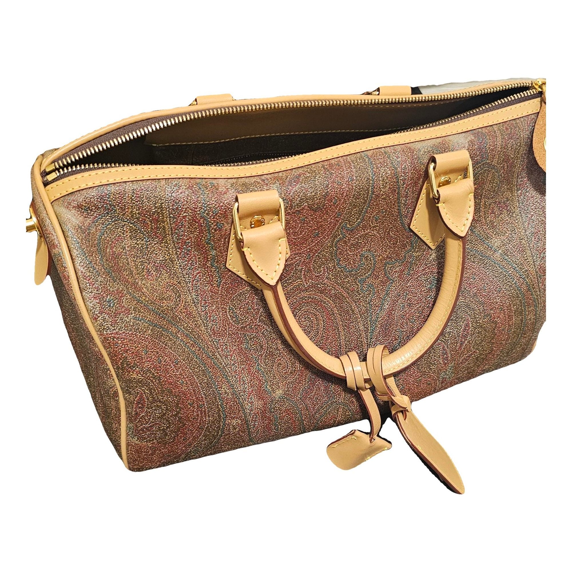 Leather bowling bag