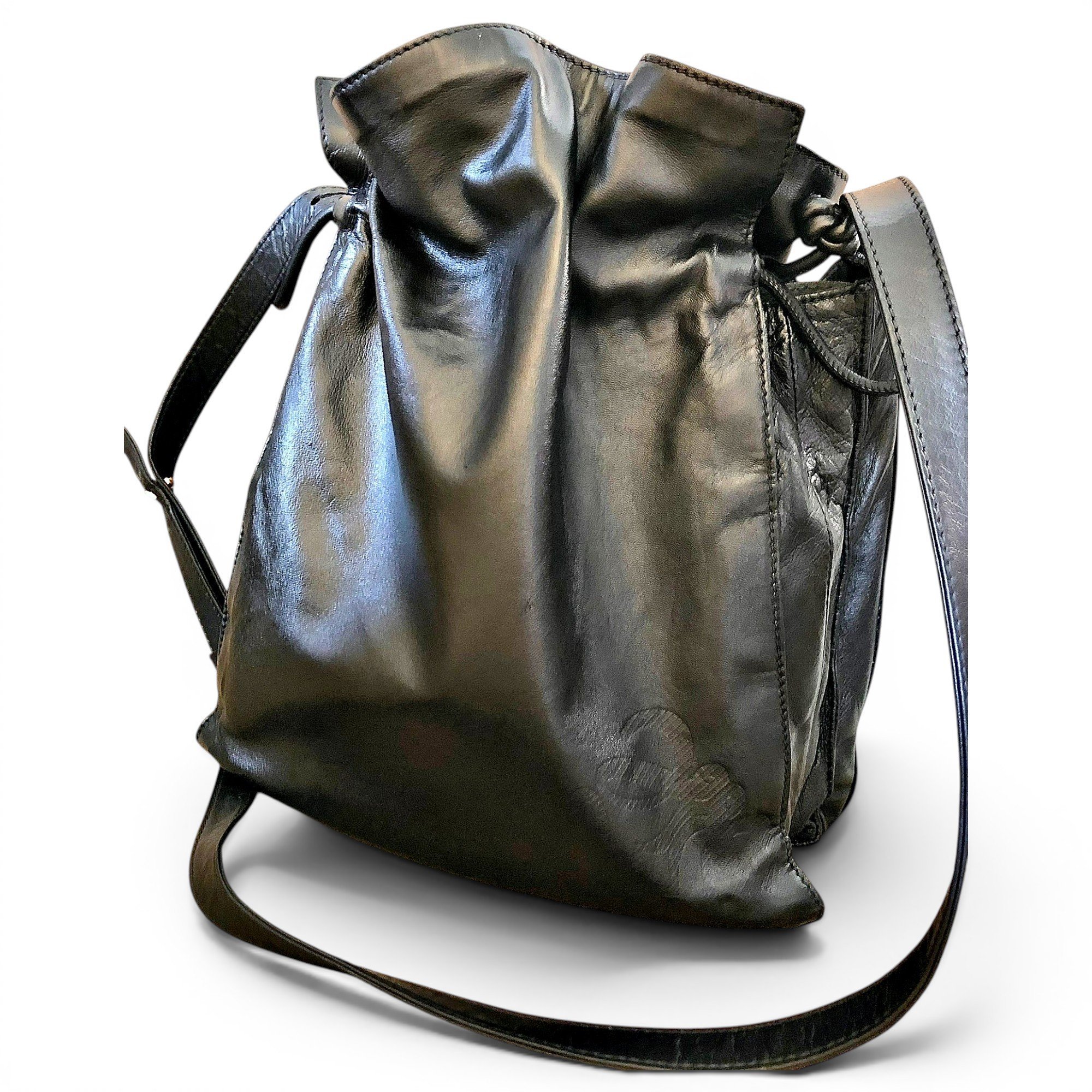 Flamenco leather handbag