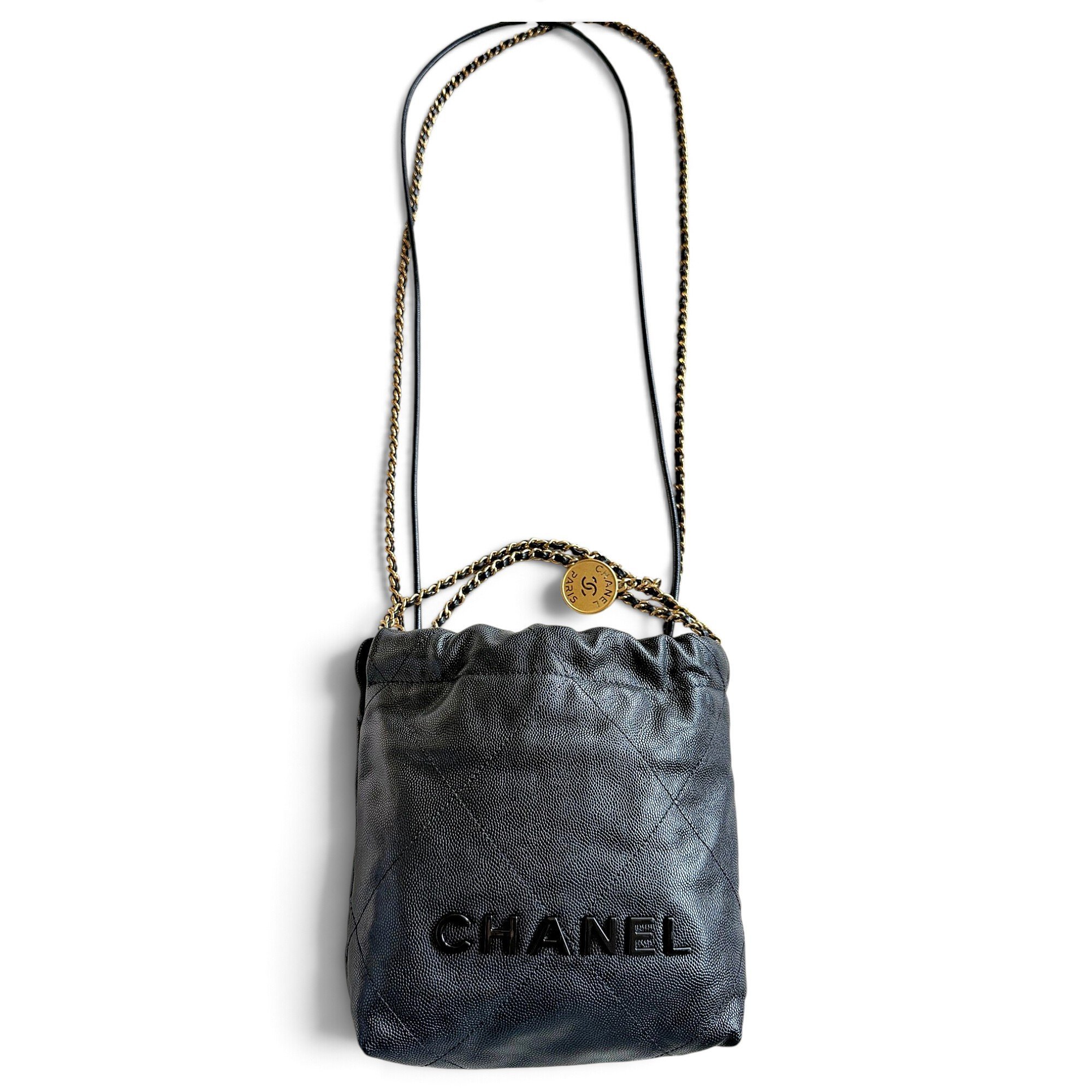 Chanel 22 leather handbag