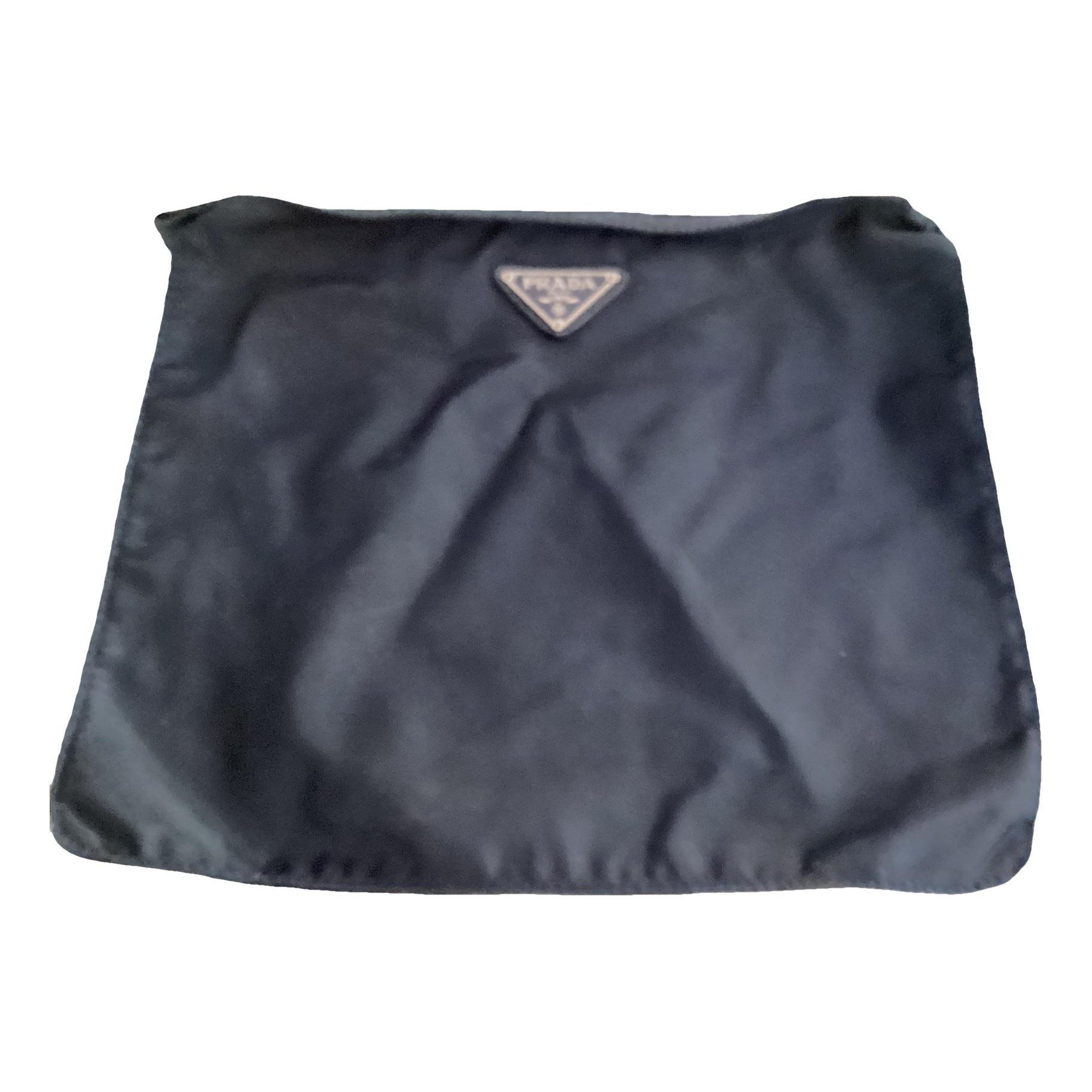Clutch bag