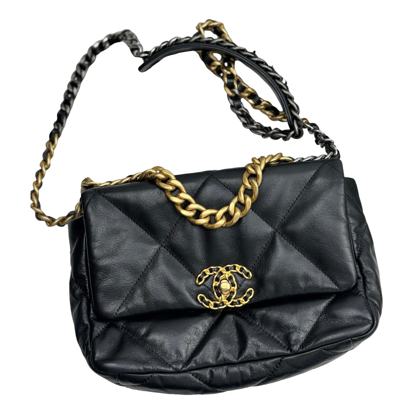 Chanel 19 leather handbag