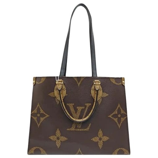 Onthego leather handbag