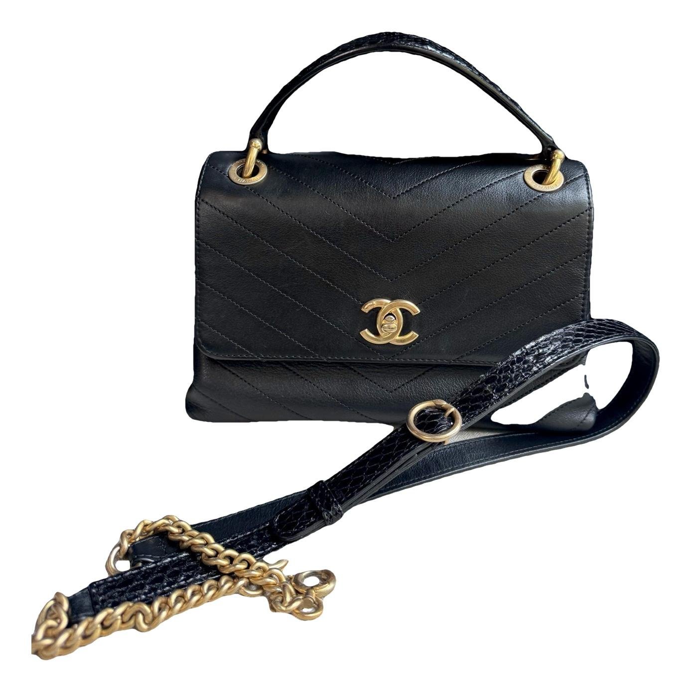 Leather crossbody bag