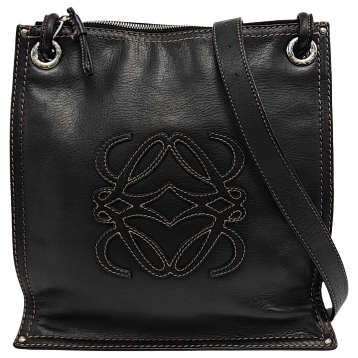 Leather handbag