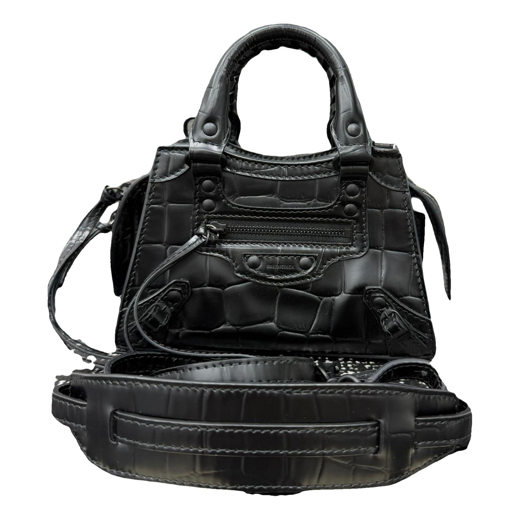 Neo Classic leather handbag
