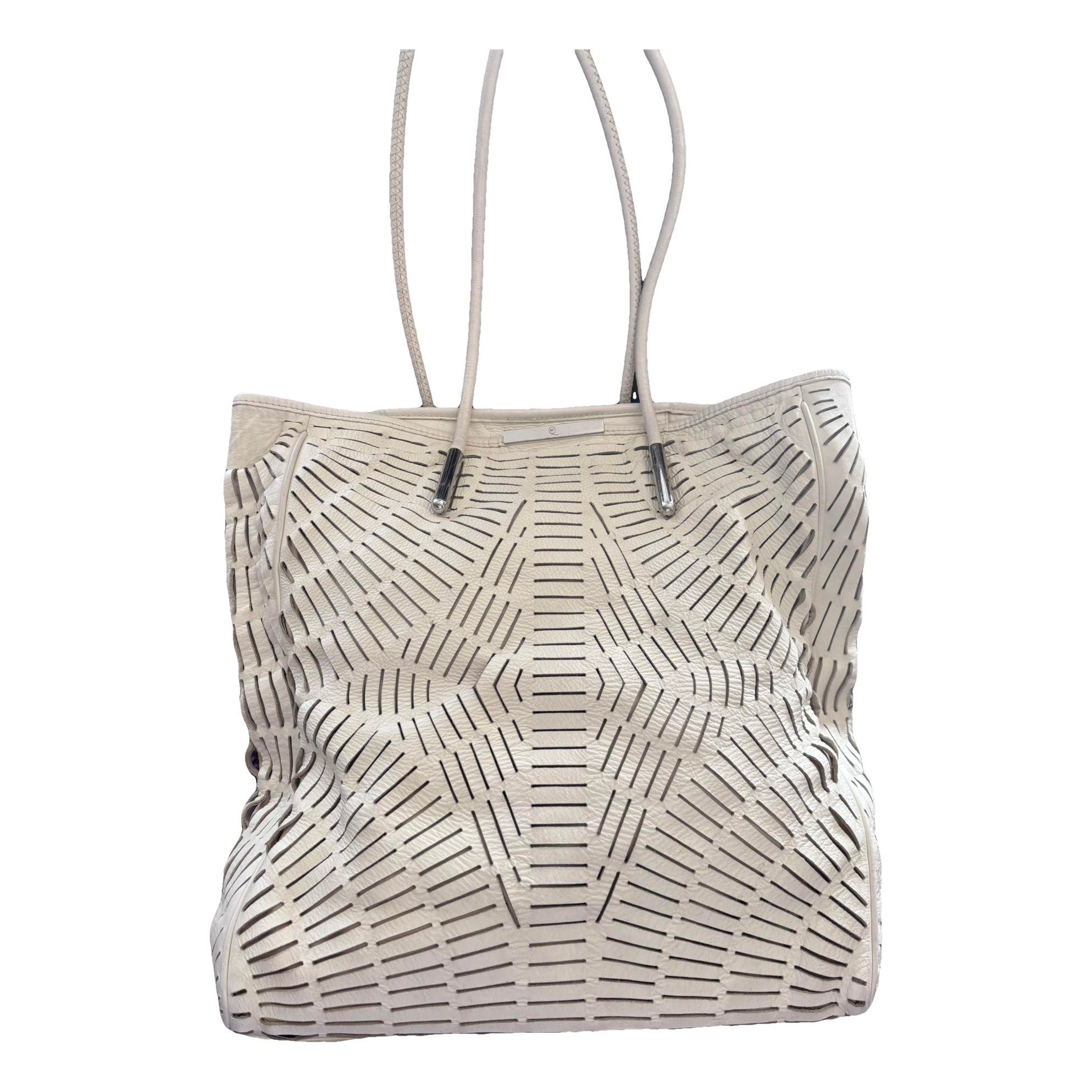 Leather tote