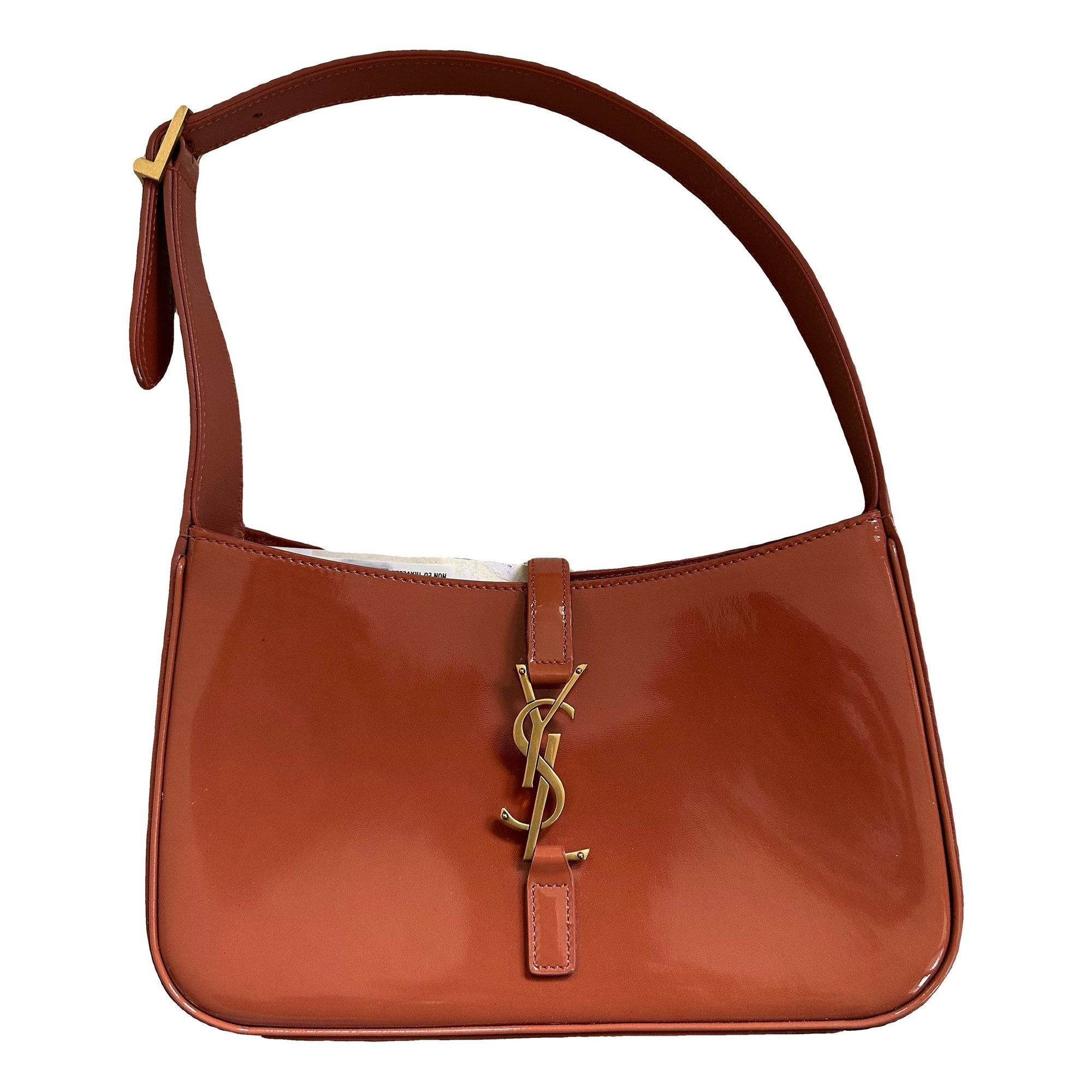 Le 5 à 7 patent leather handbag