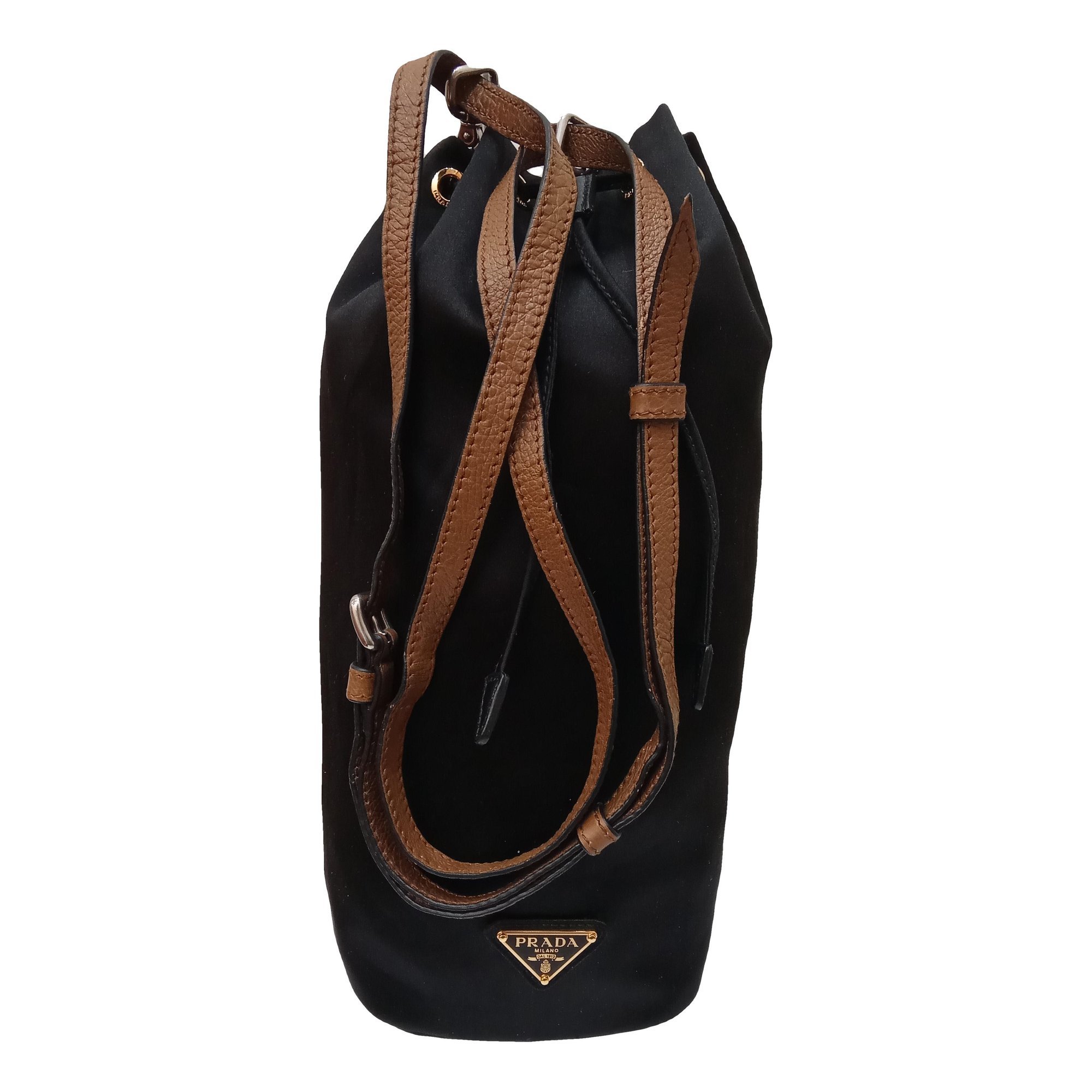 Re-Edition 1978 Bucket handbag