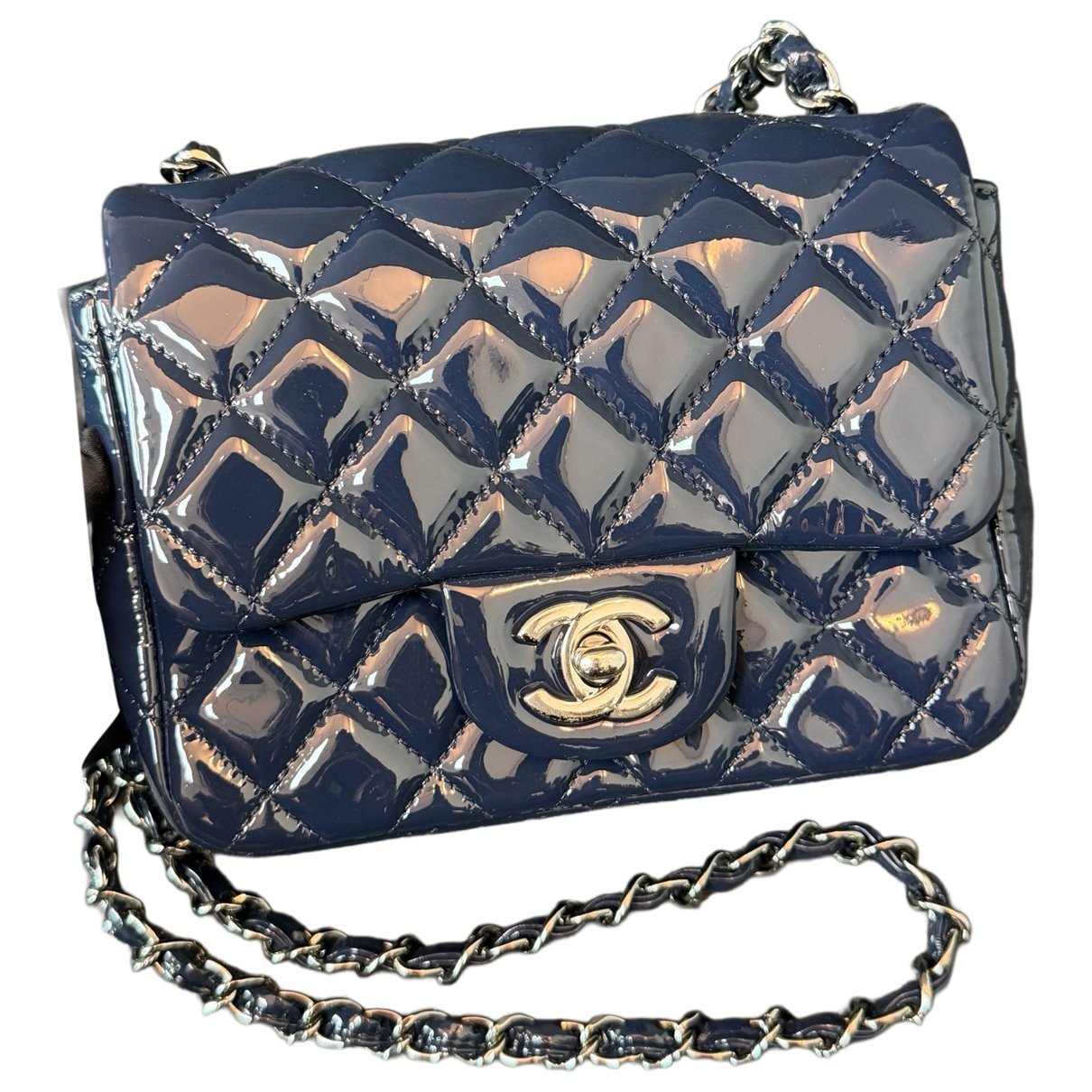 Timeless/Classique patent leather handbag