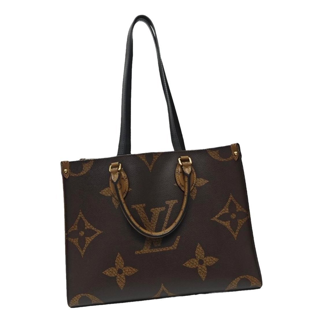Onthego leather handbag