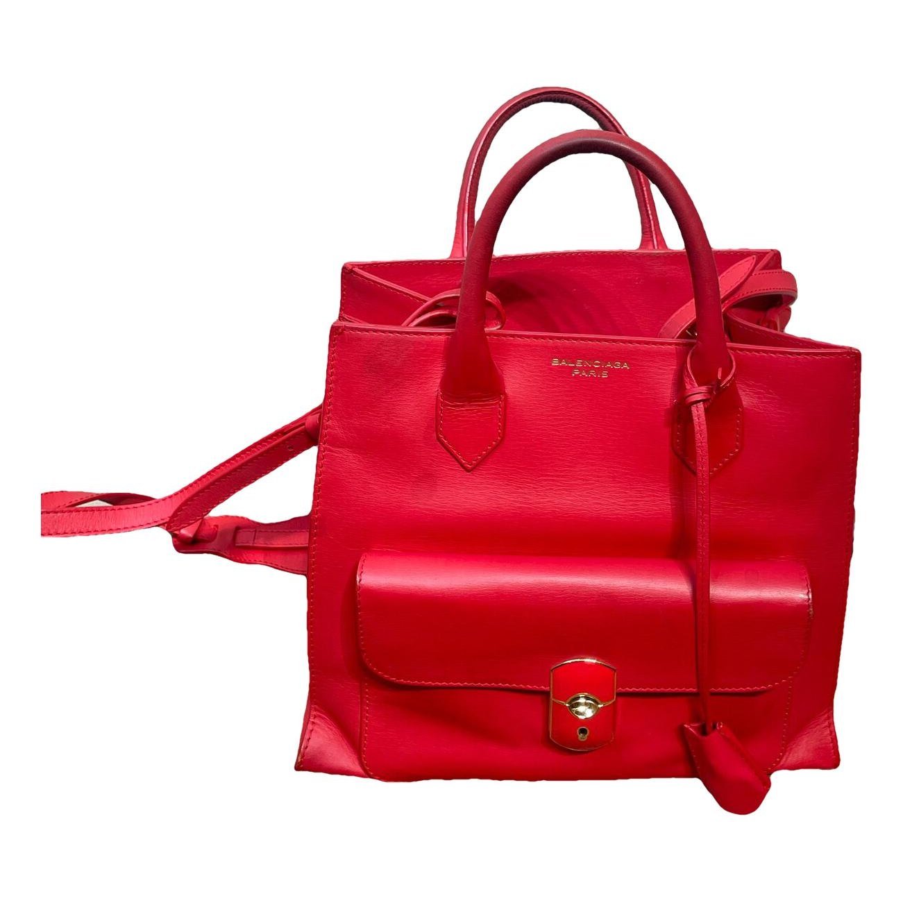Padlock leather handbag