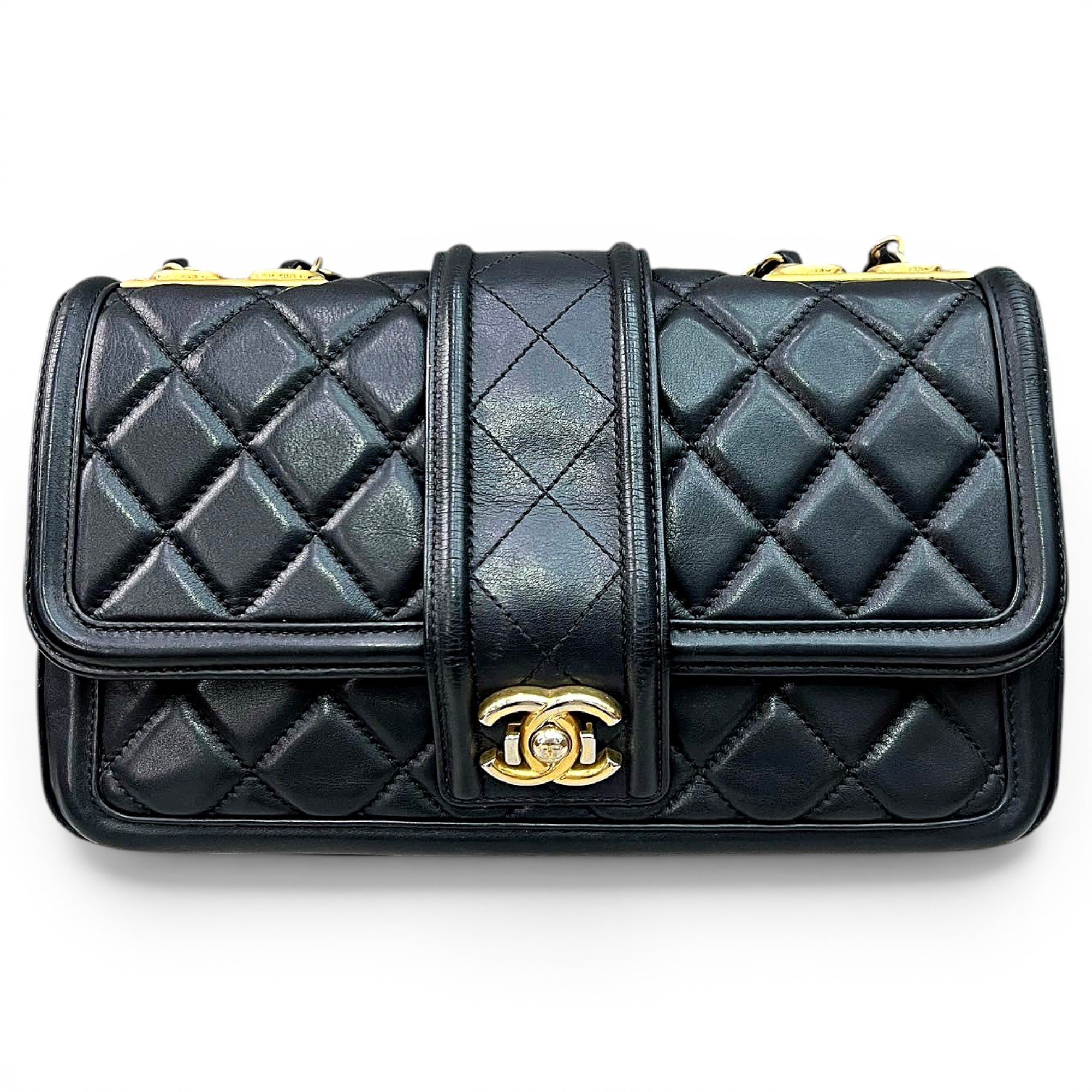 Timeless/Classique leather crossbody bag