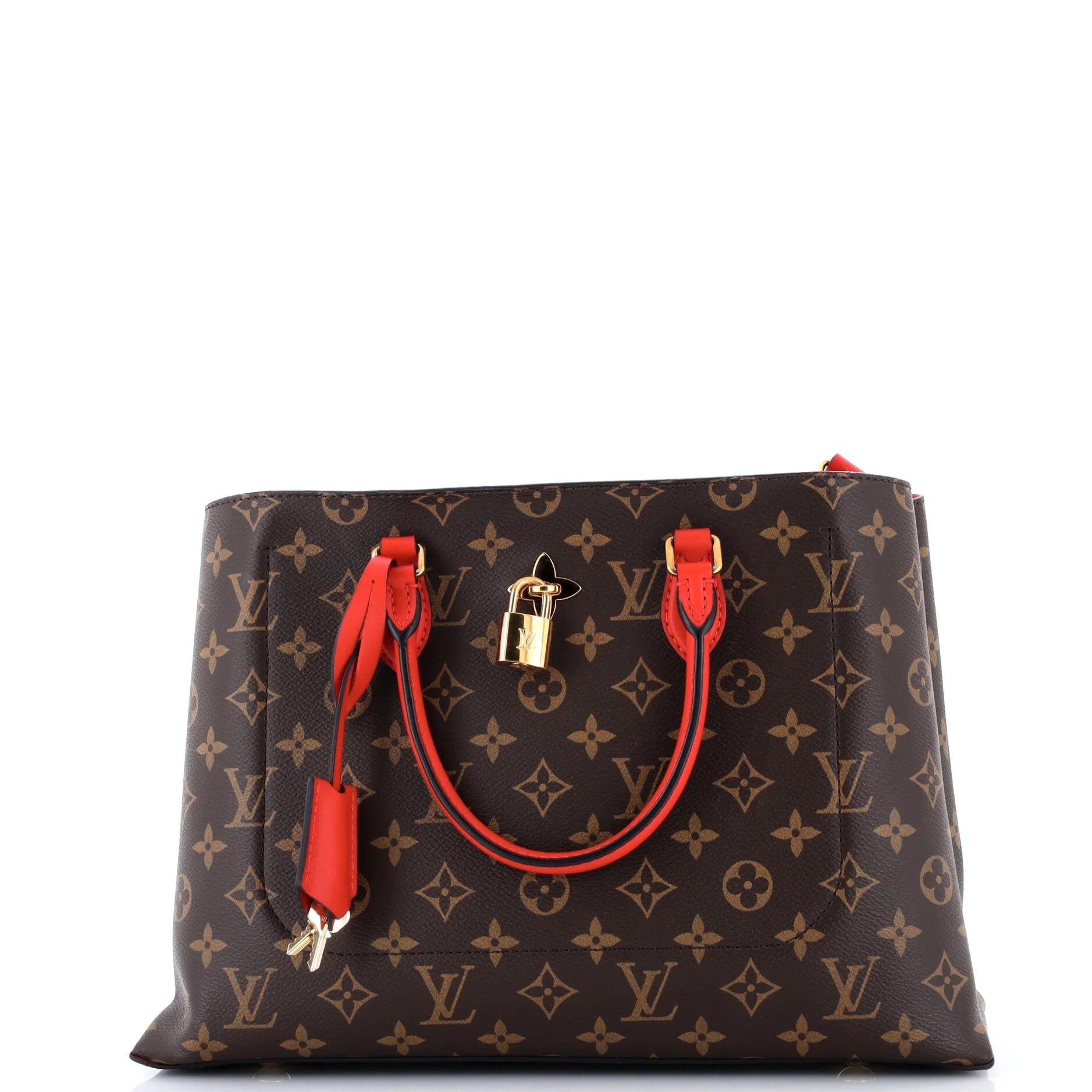 Leather tote