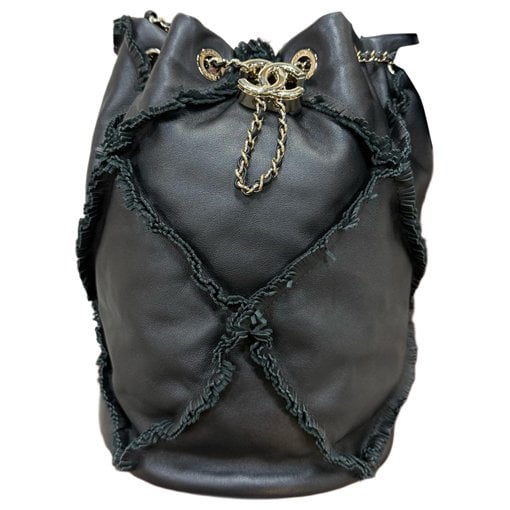 Gabrielle Bucket leather handbag