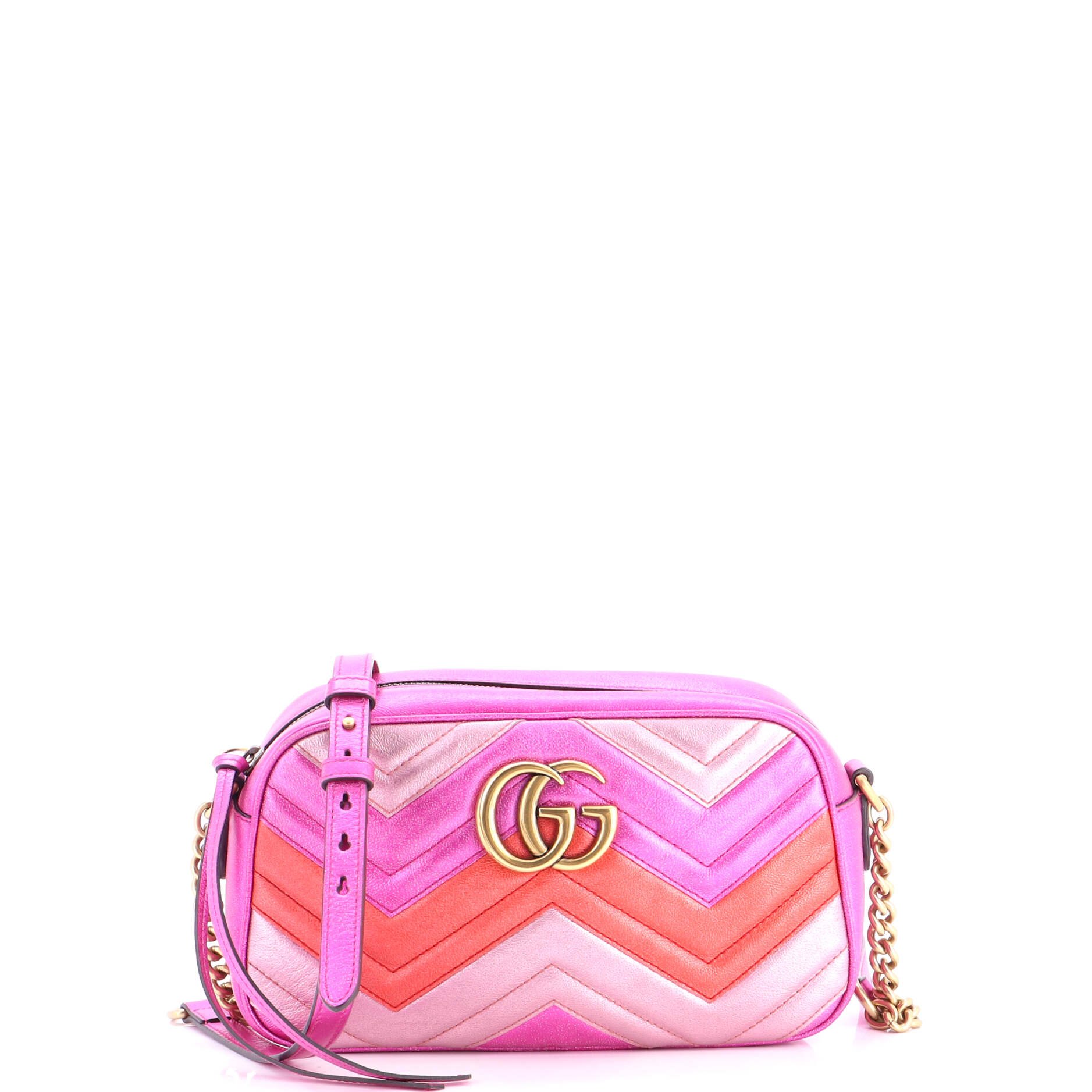 GG Marmont Shoulder Bag Matelasse Leather Small