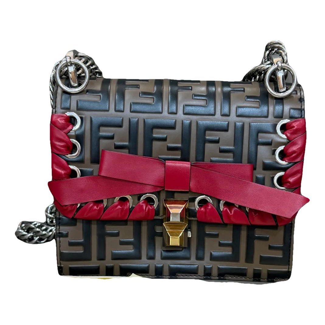 Kan I leather handbag