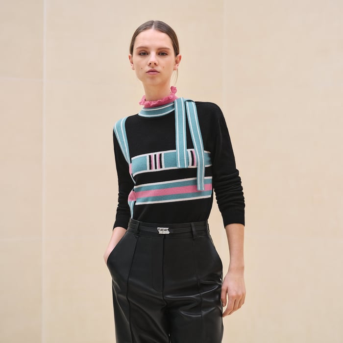 Noir "Lettres Equestres" Long-sleeve Sweater