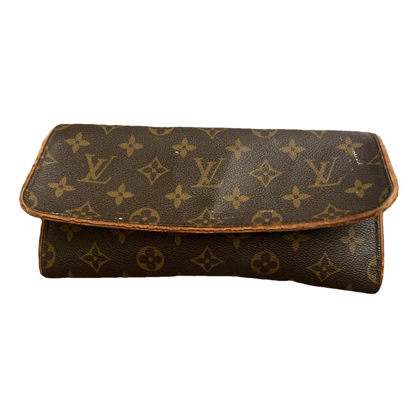 Patent leather clutch bag