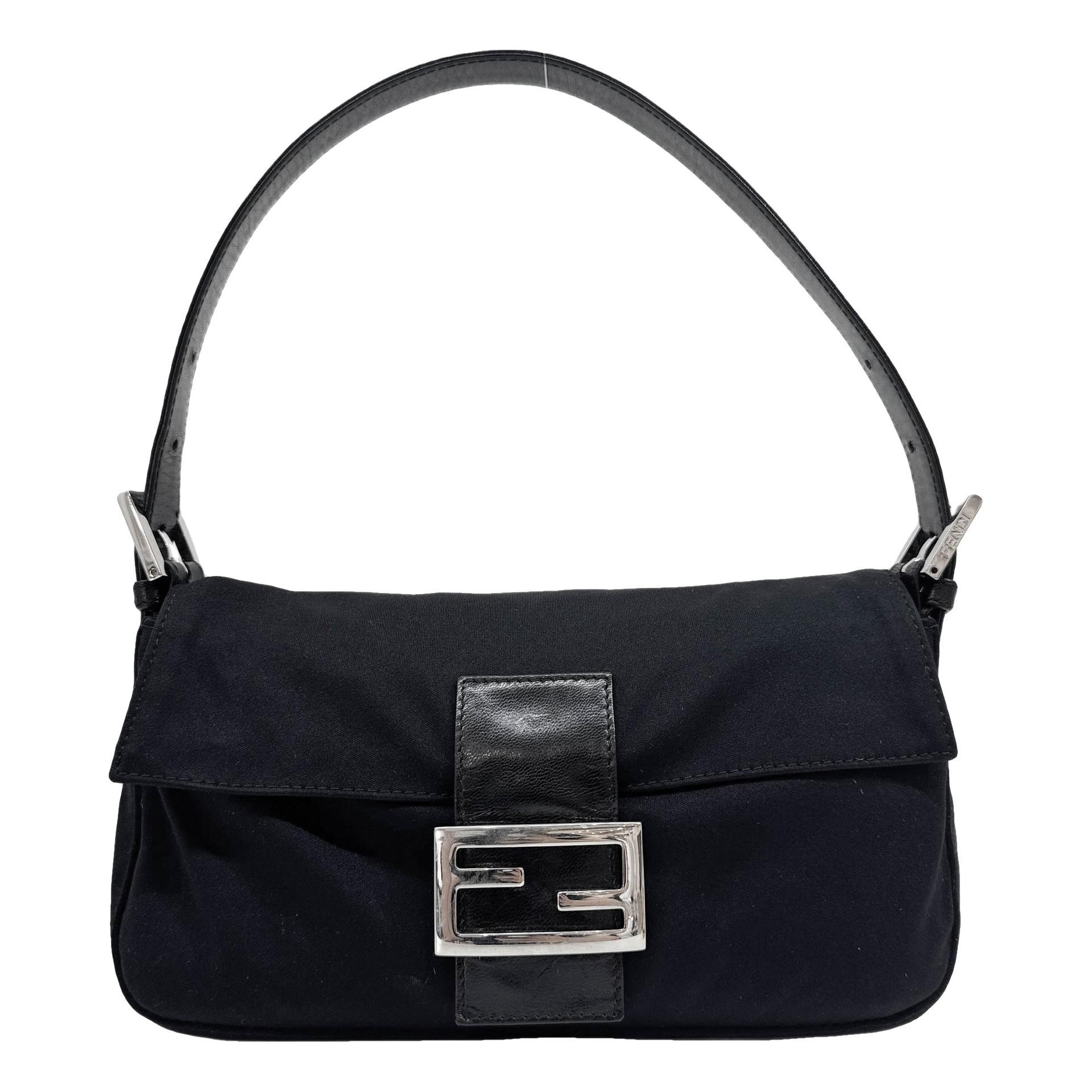 Baguette handbag