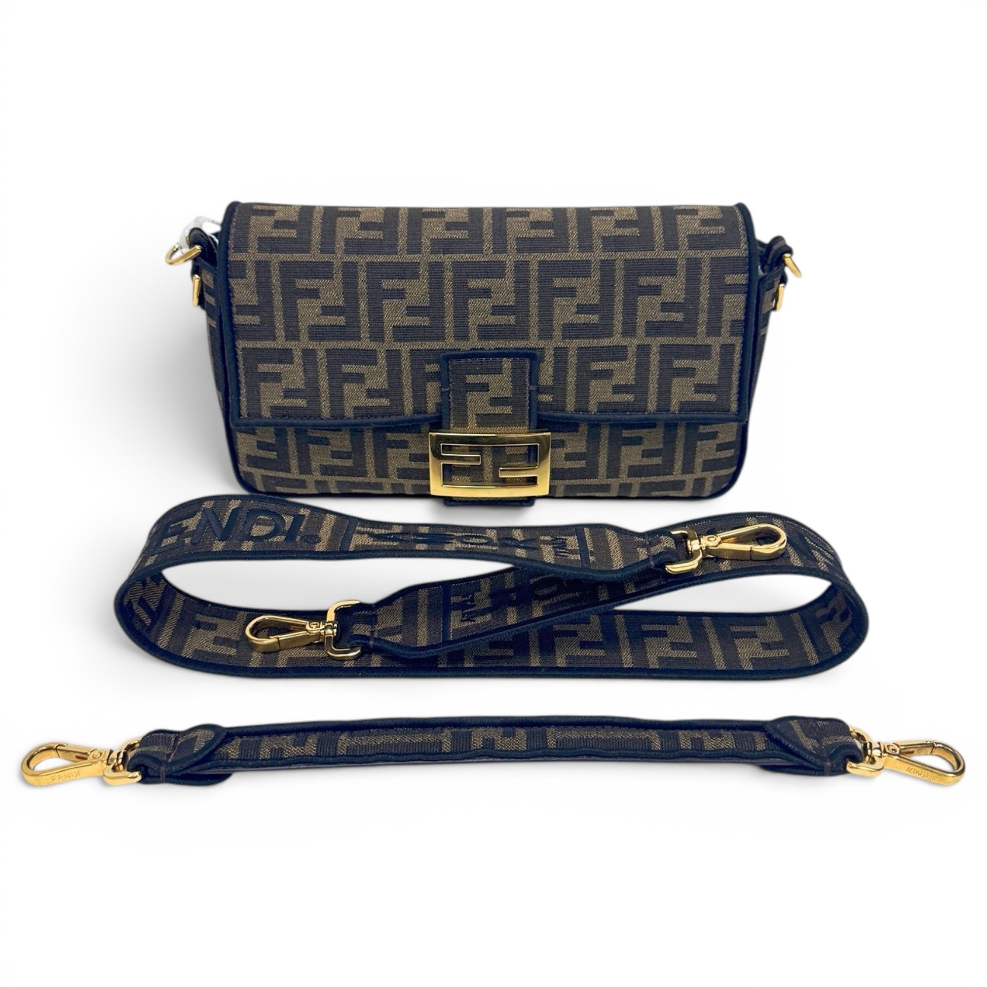 Baguette cloth handbag