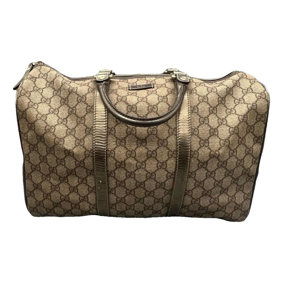 Boston vinyl handbag
