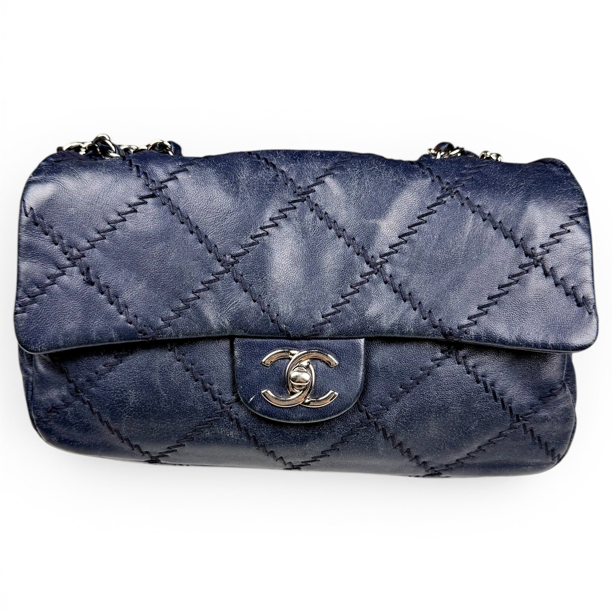 Timeless/Classique leather crossbody bag