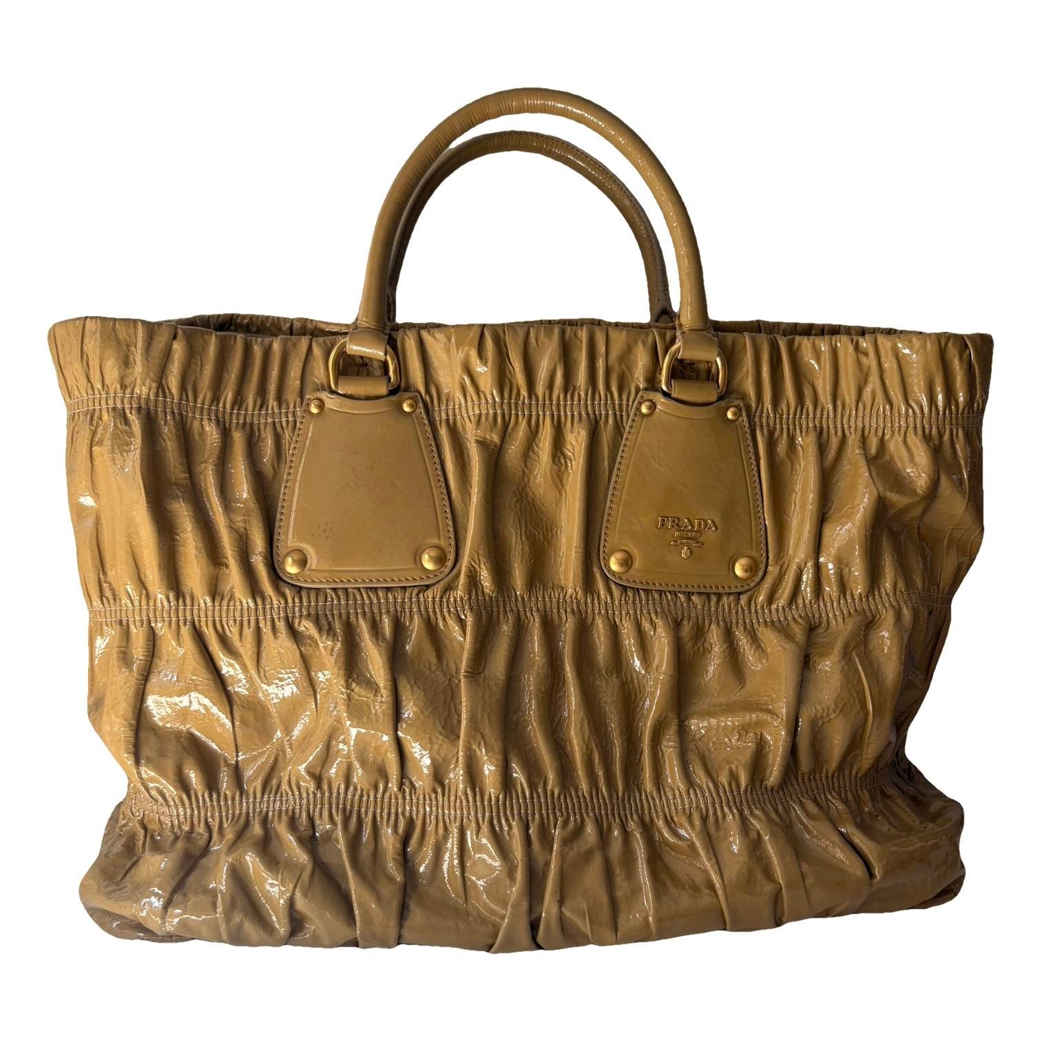 Patent leather travel bag