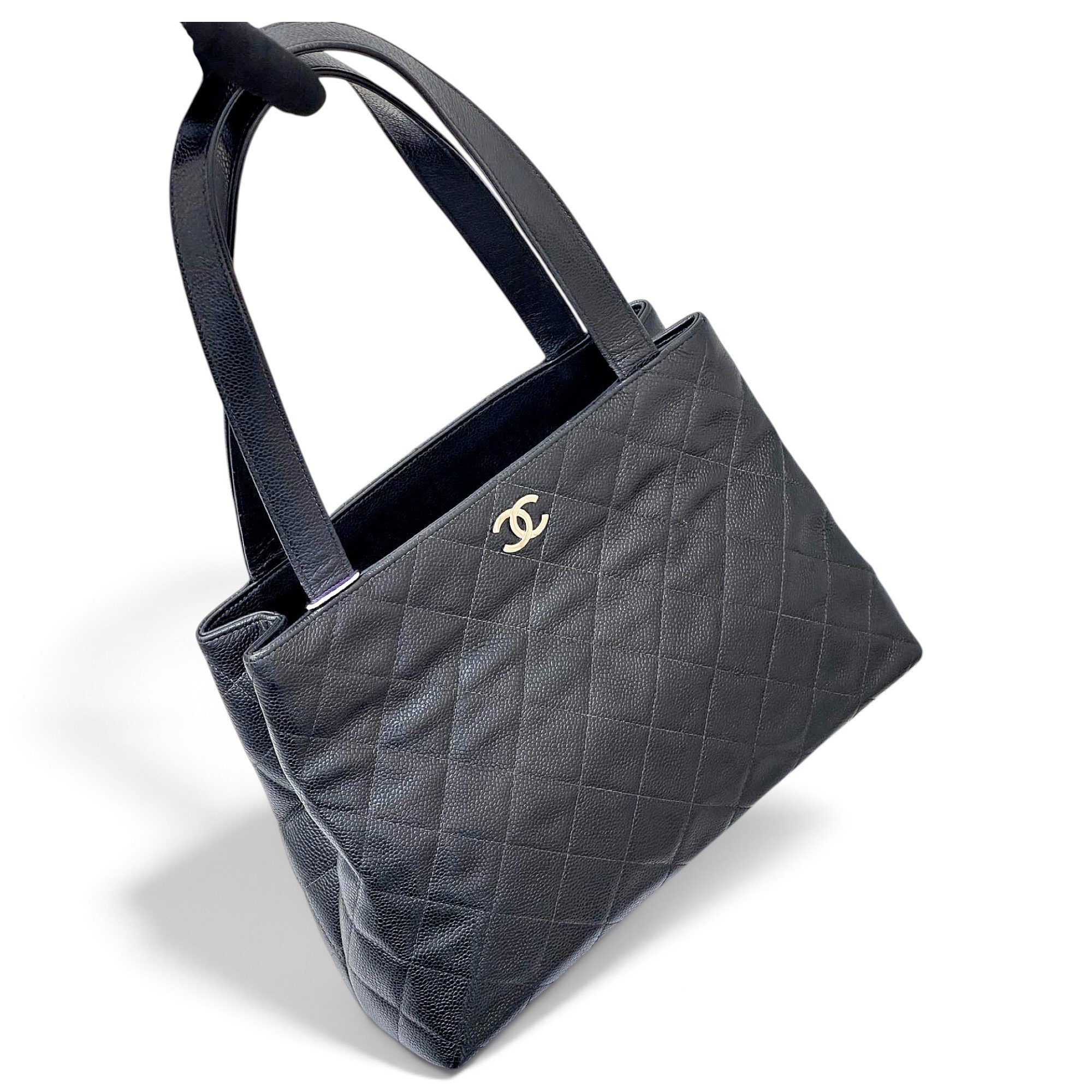 Leather tote