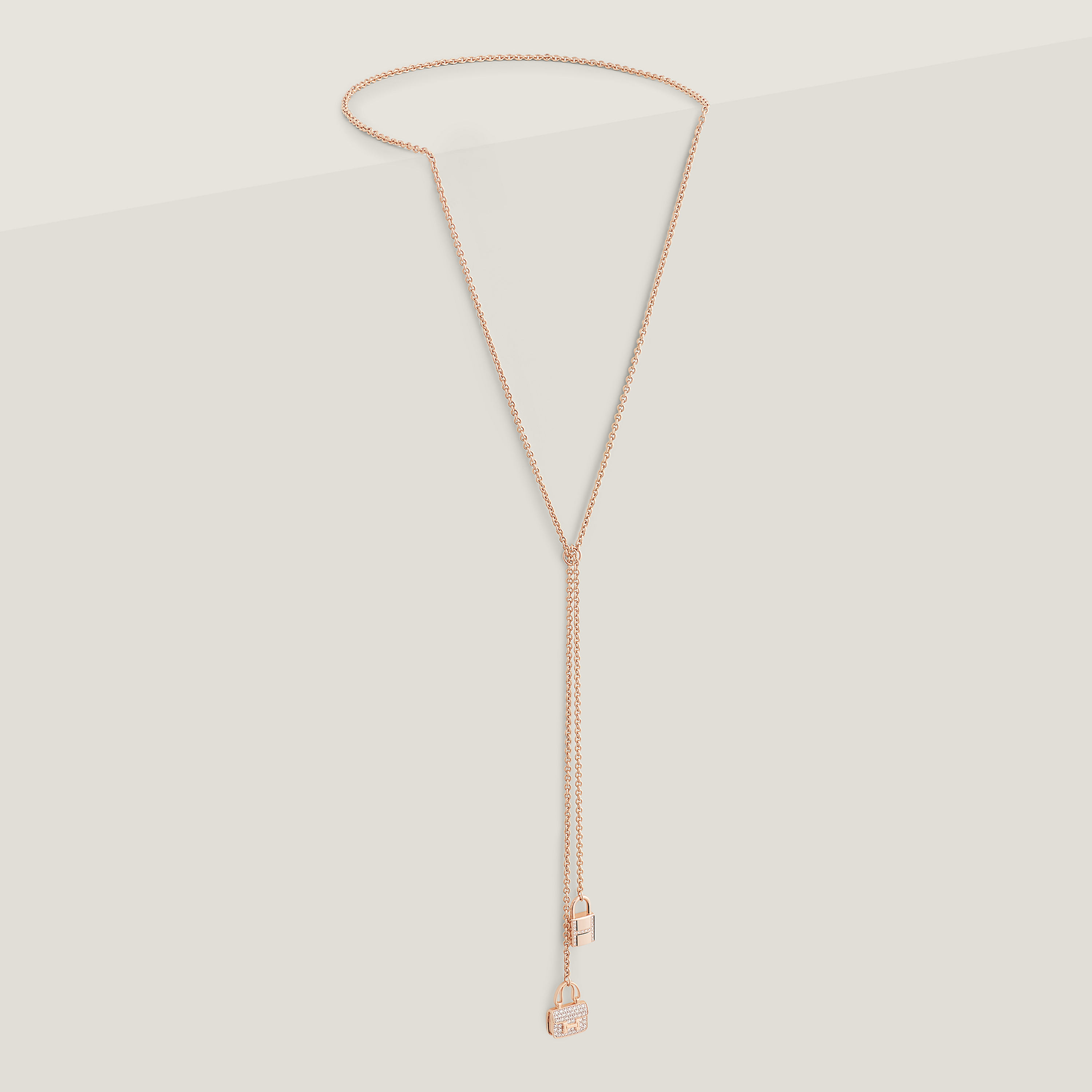 Amulettes Constance long necklace