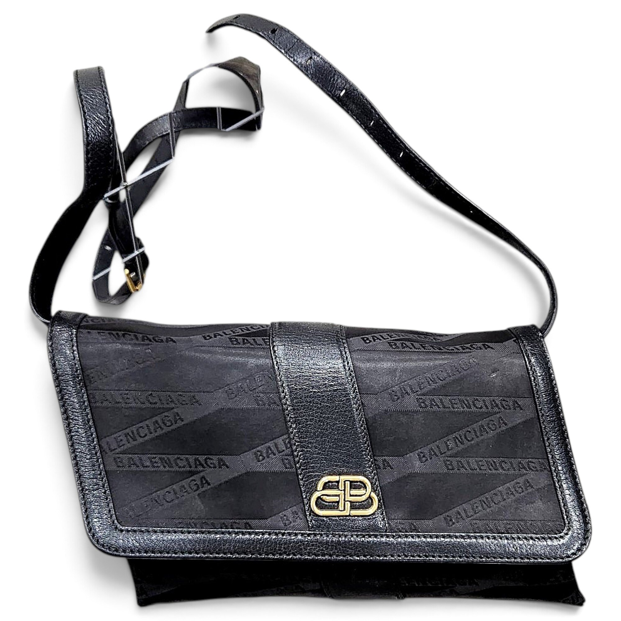 Shift cloth handbag