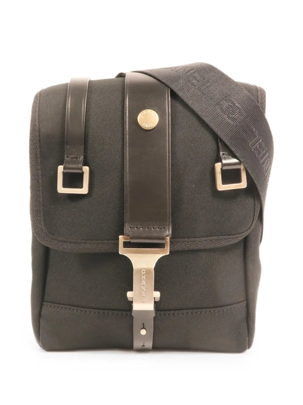 logo-detail shoulder bag