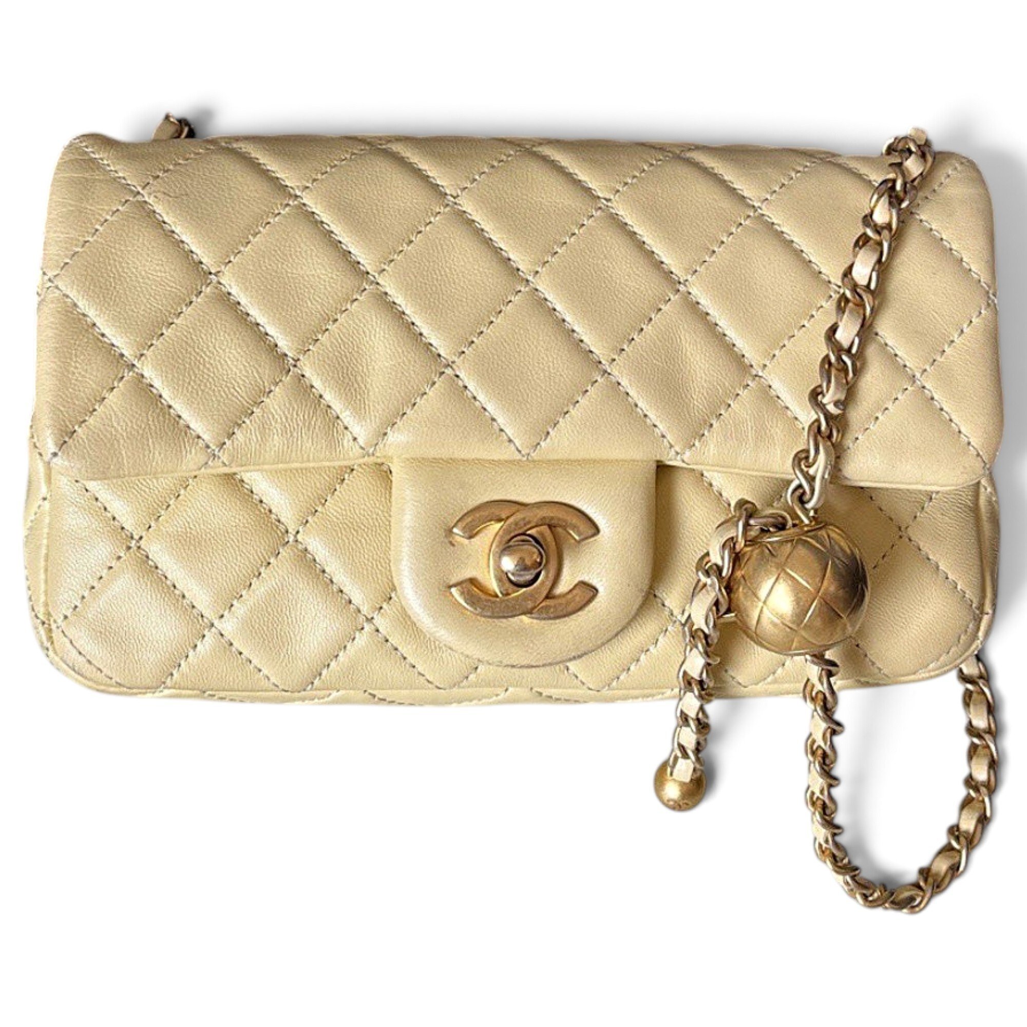 Timeless/Classique leather crossbody bag