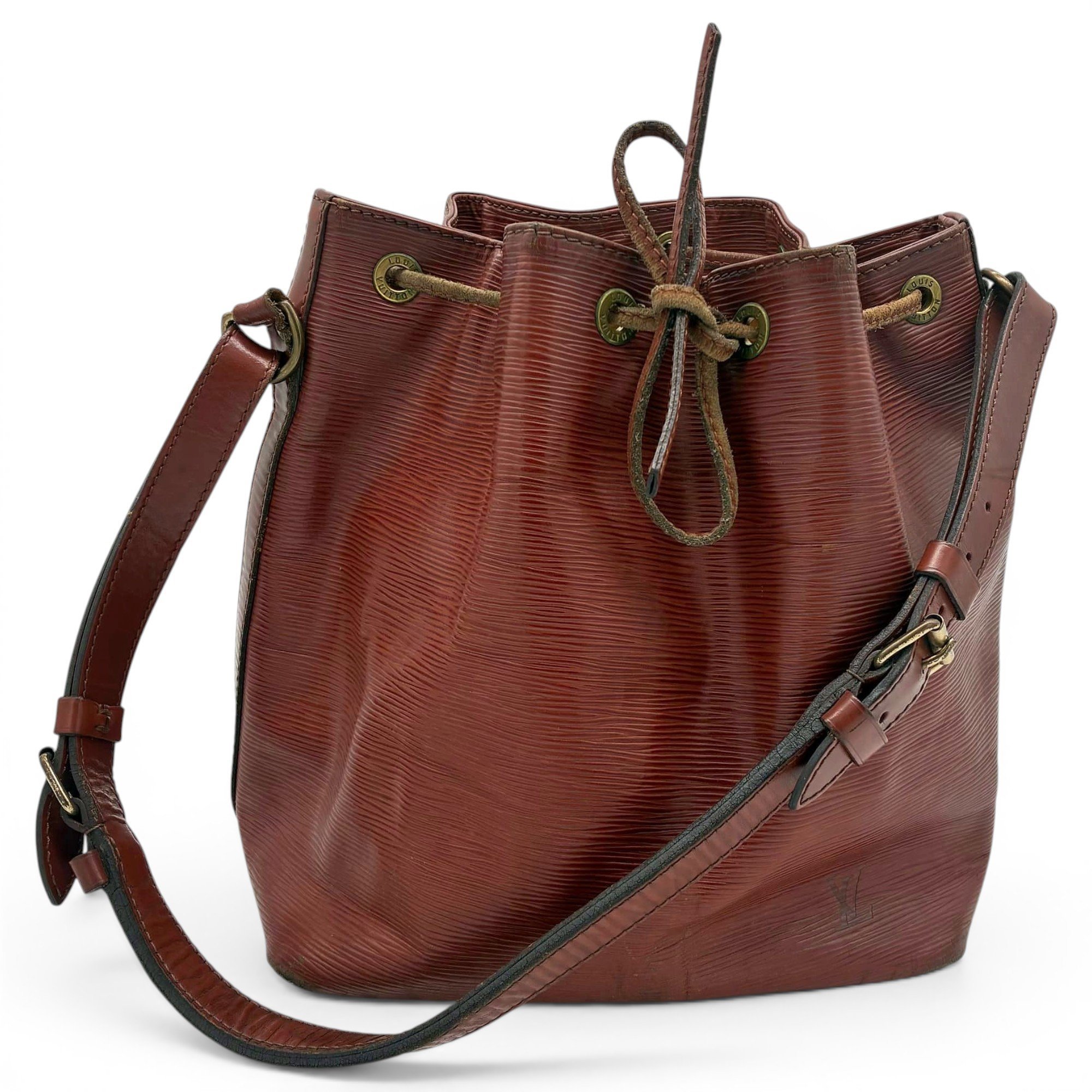 Noé leather handbag