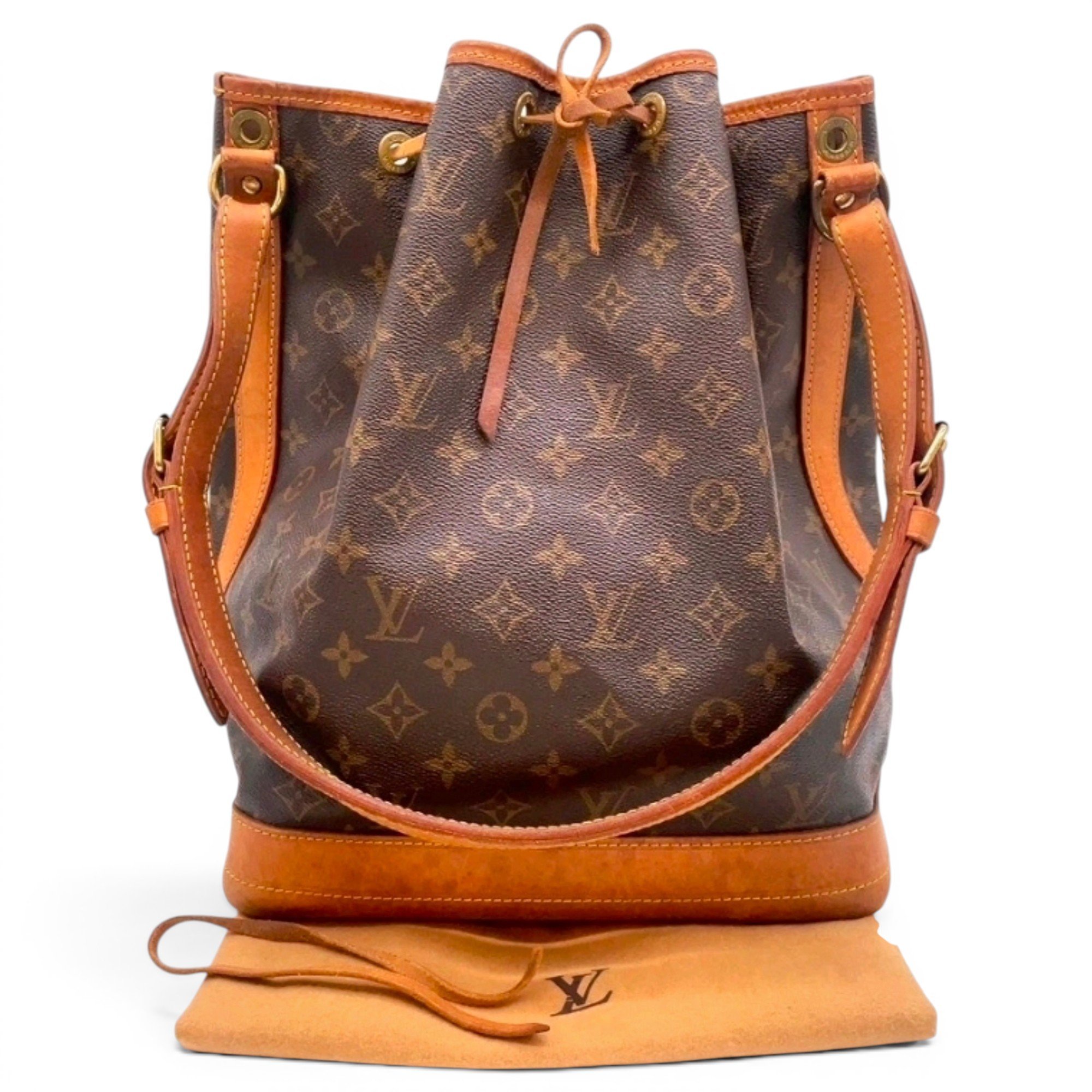 Noé leather handbag