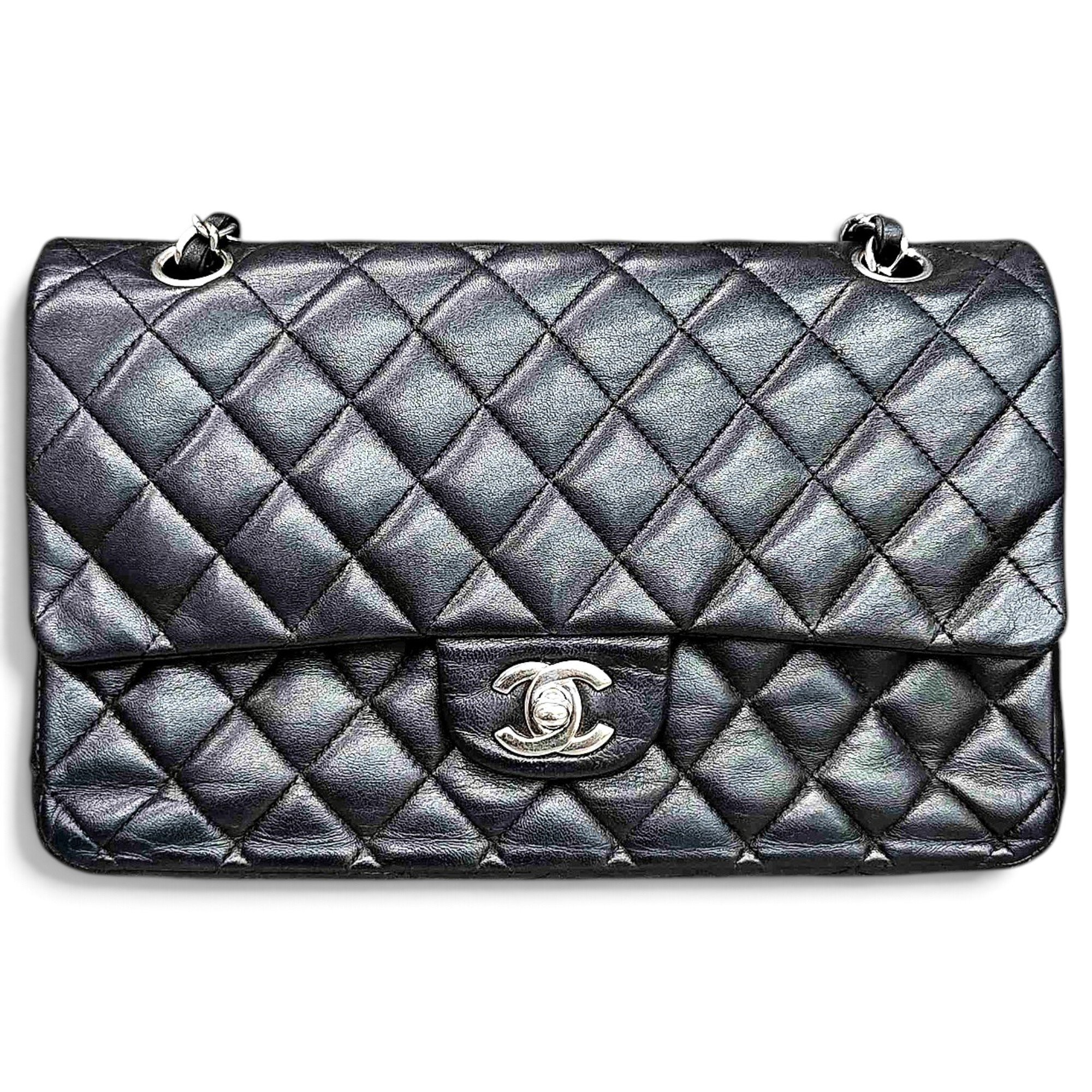 Timeless/Classique leather crossbody bag