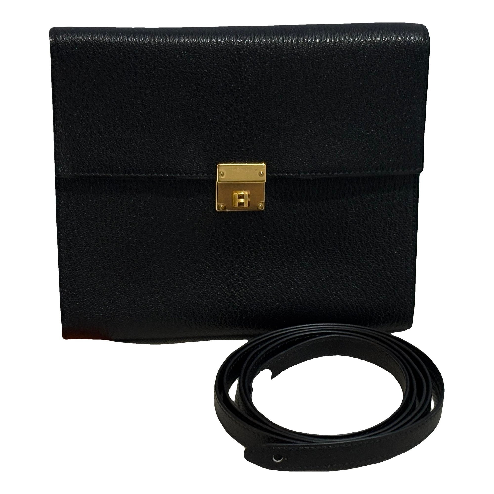 Clic 16 leather crossbody bag