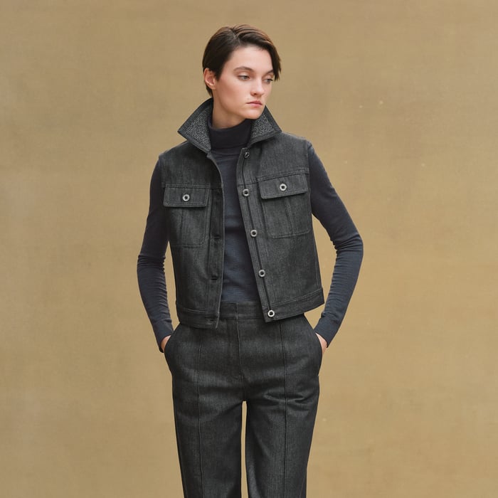 Gris Carbone Sleeveless Jacket