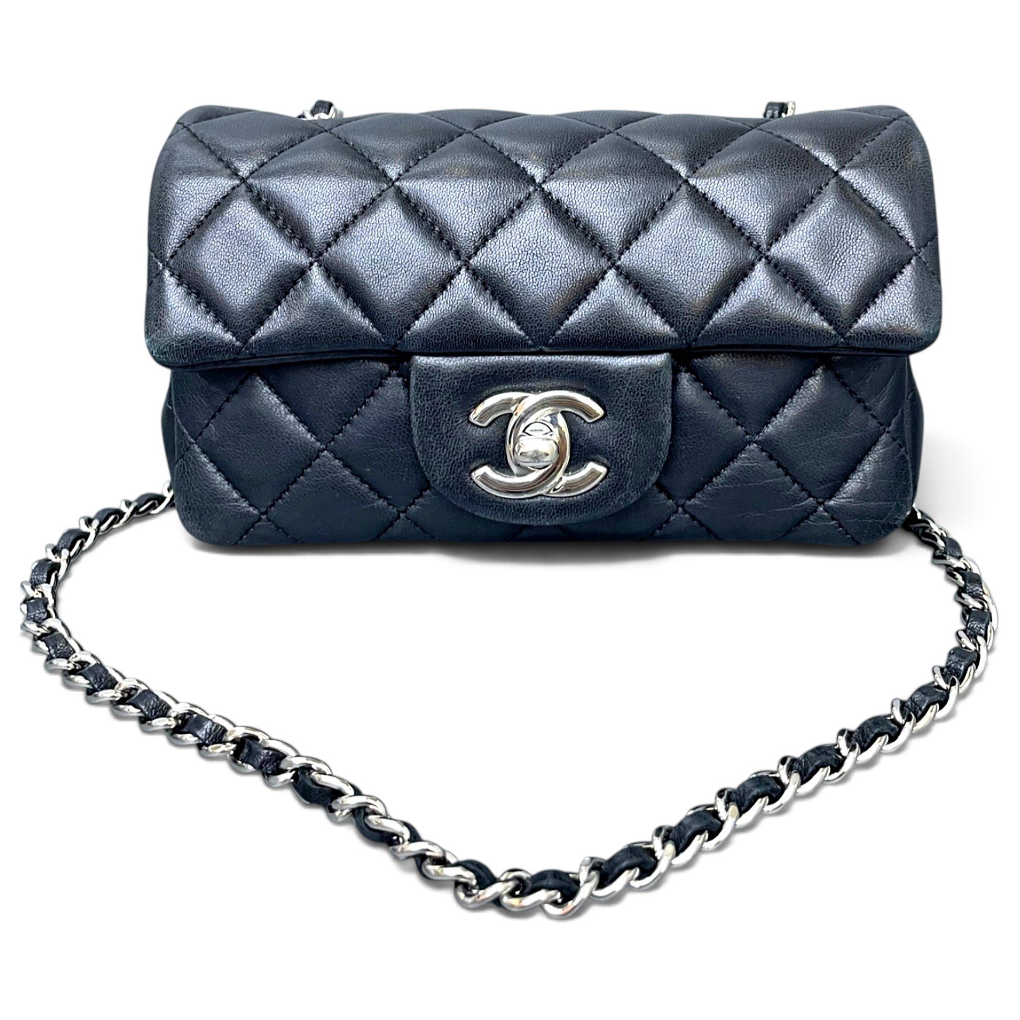 Timeless/Classique leather crossbody bag