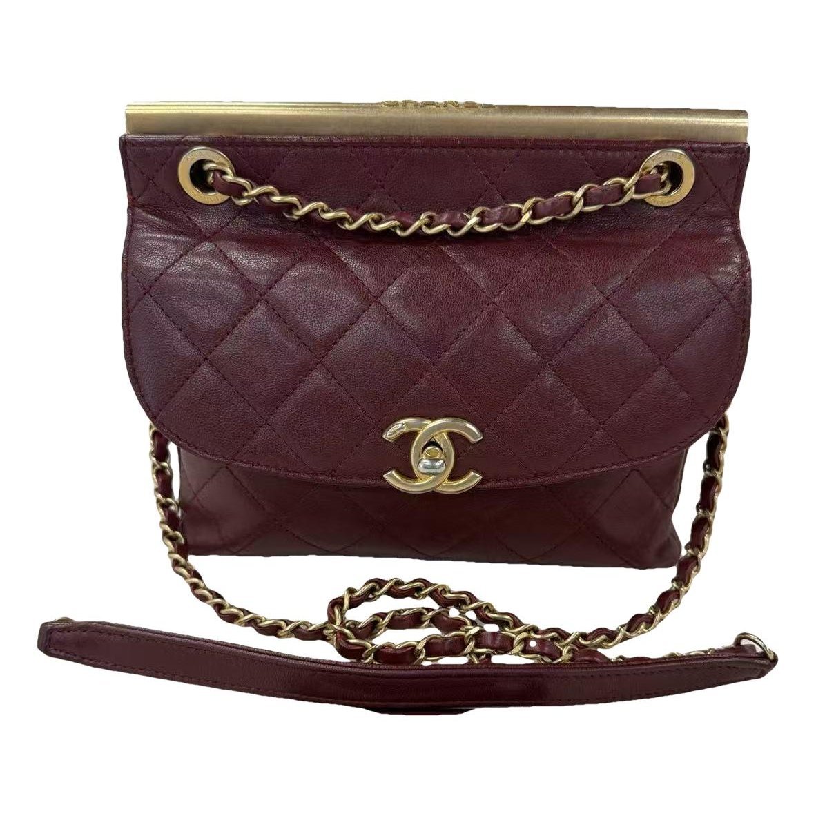 Leather handbag