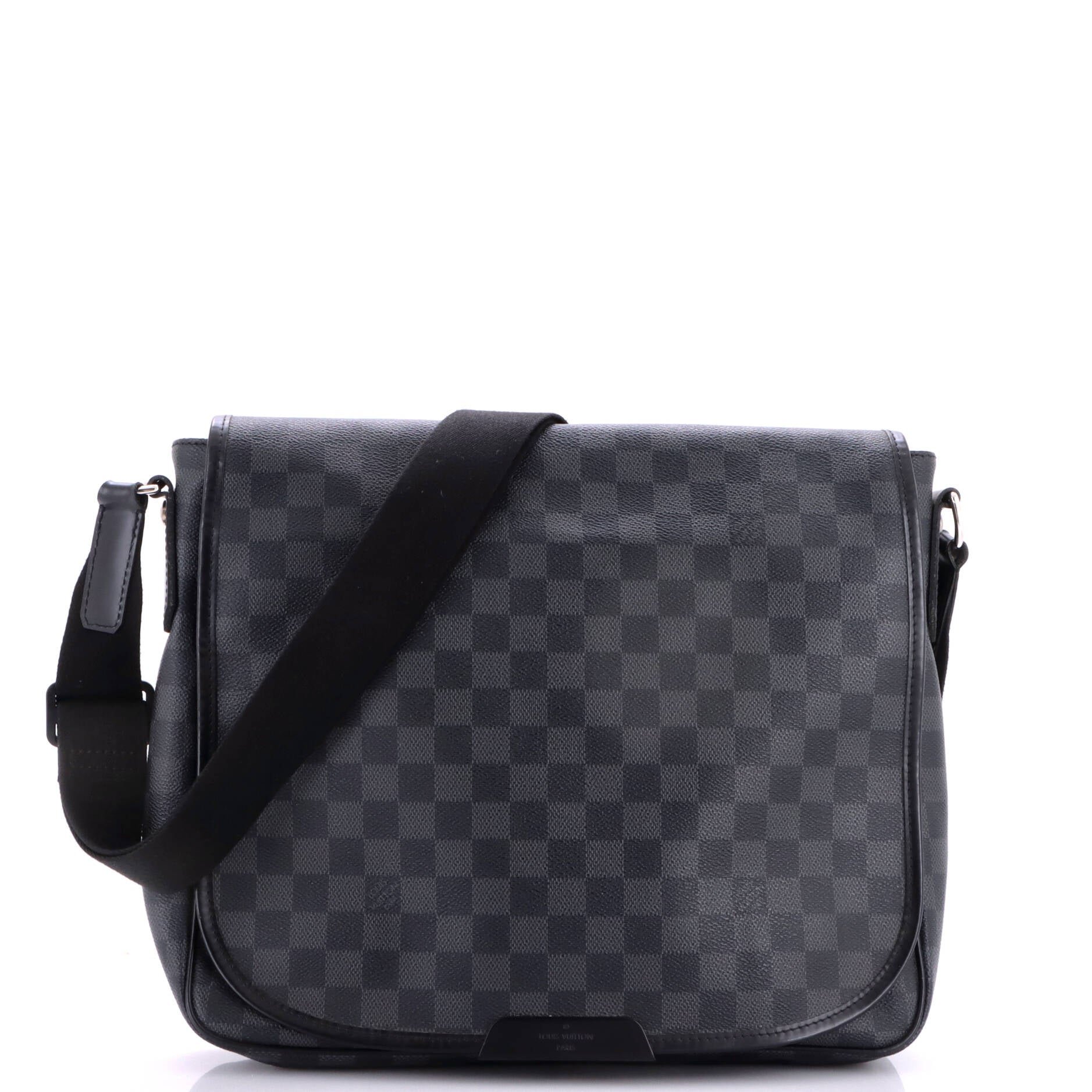 Daniel Messenger Bag Damier Graphite MM