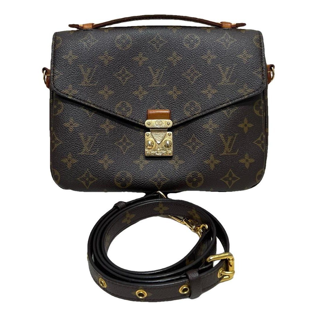Metis leather handbag