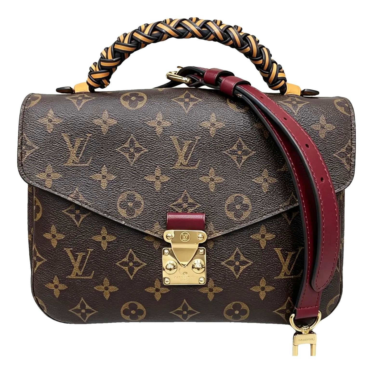 Metis leather handbag