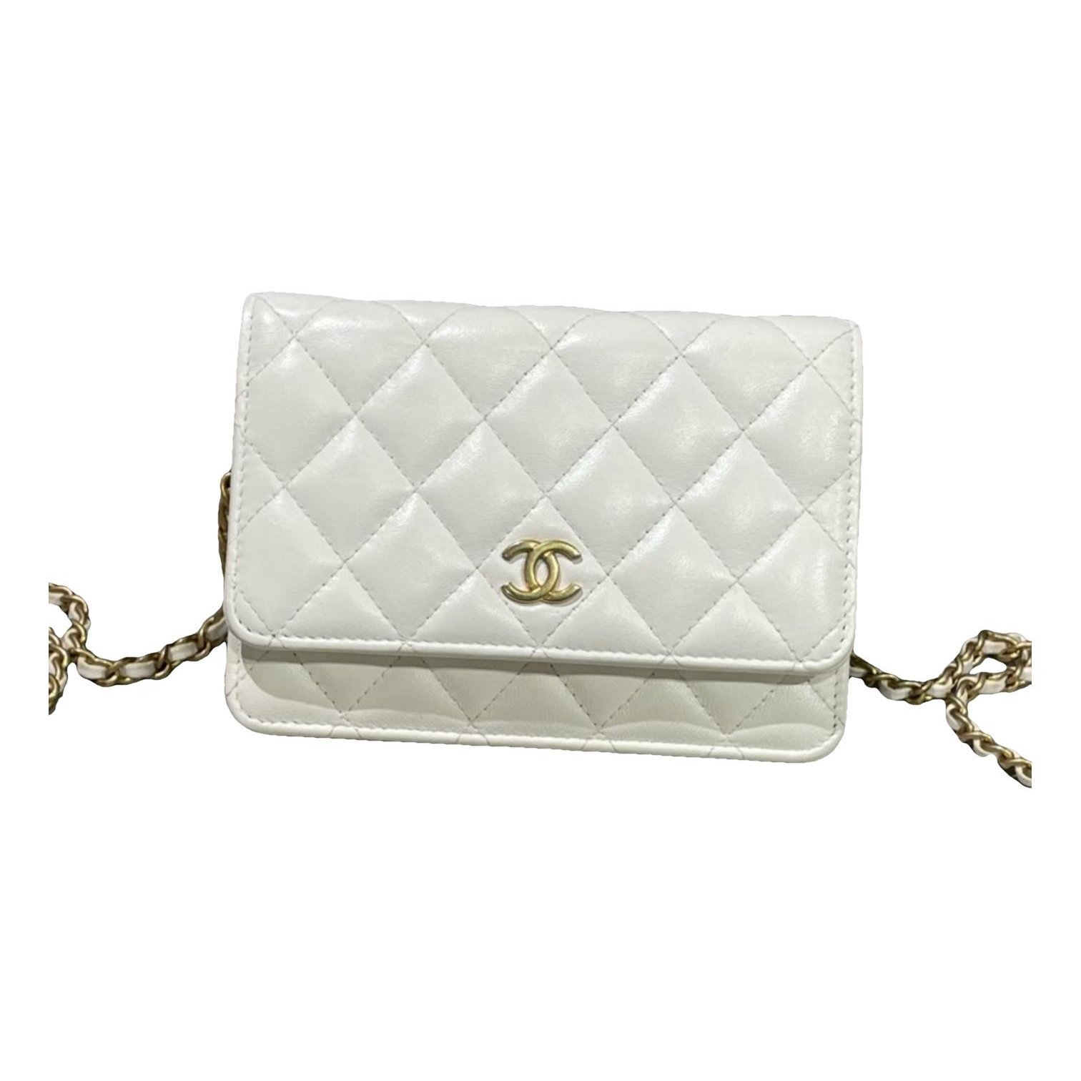 Wallet On Chain Timeless/Classique leather crossbody bag