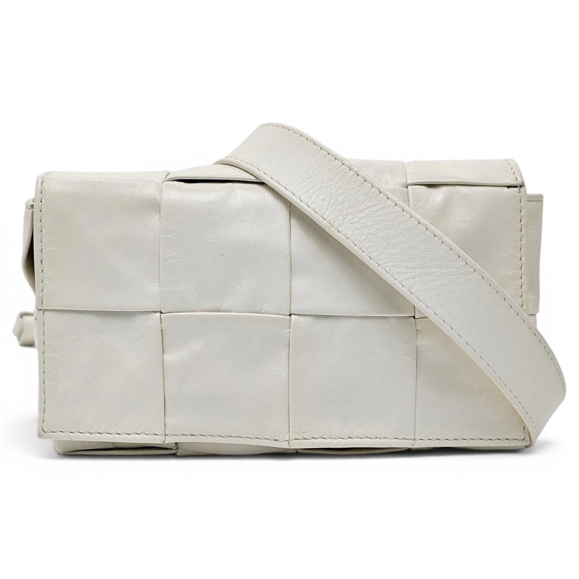 Brick Cassette leather handbag