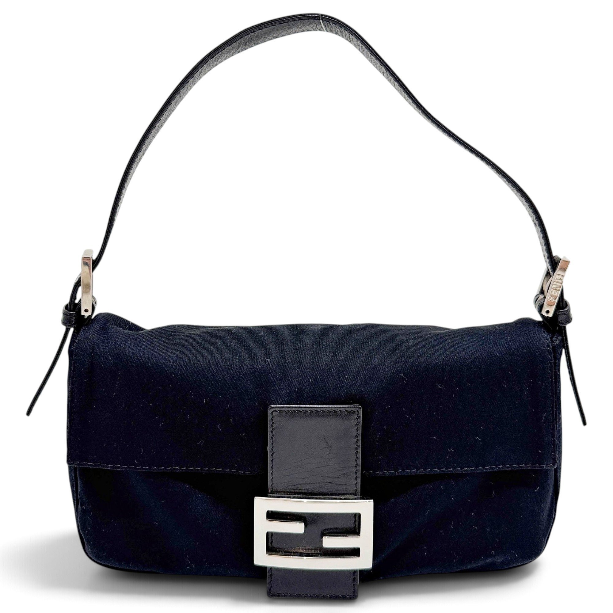Baguette handbag