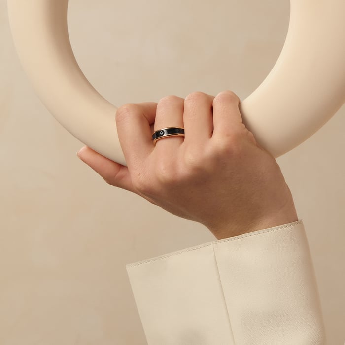 Noir Uni Ring, Small Model